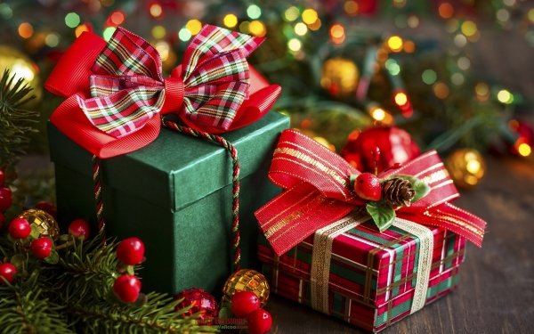 С Настурающим Новым Годом!